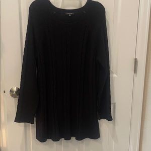 Size XL long black sweater